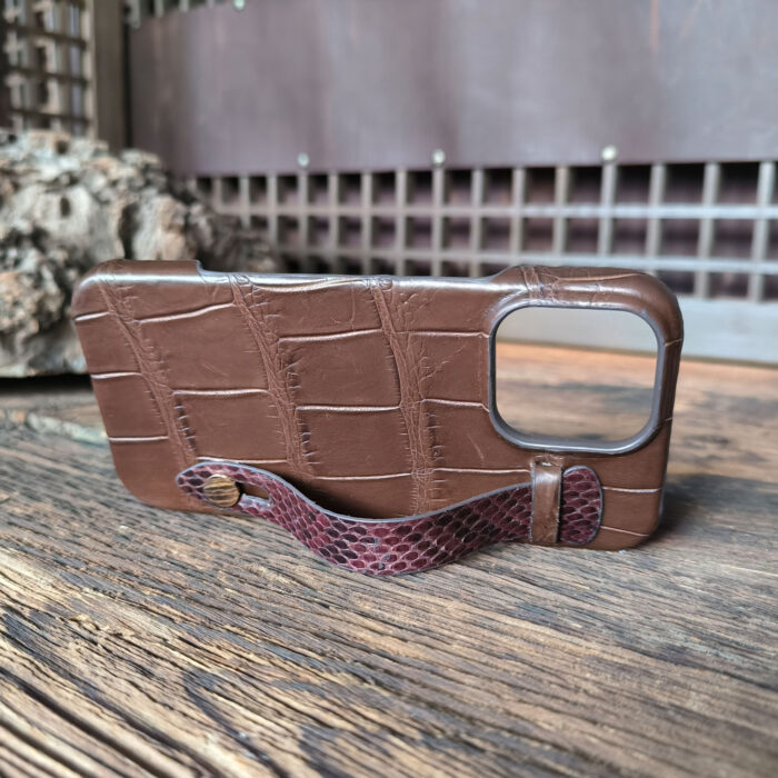 1002-C-PhoneCase-SCREWED-CROCO - Görsel 4