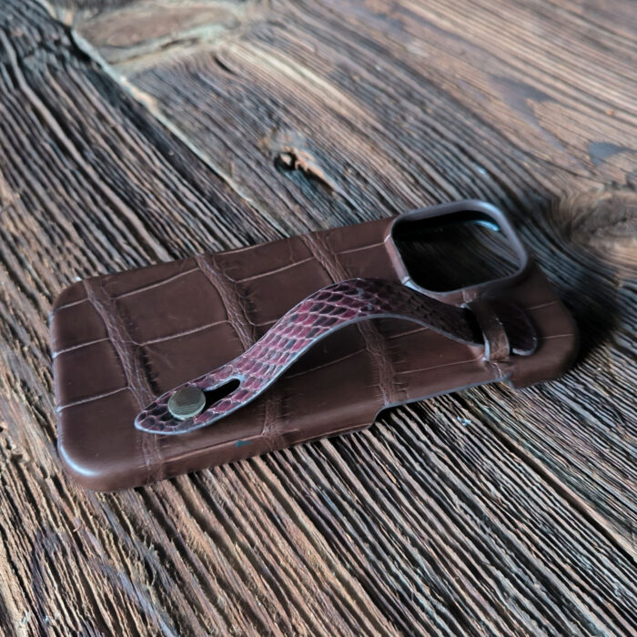 1002-C-PhoneCase-SCREWED-CROCO - Görsel 3